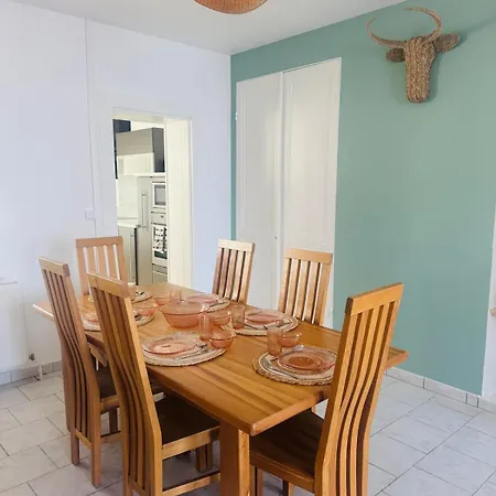 בית נופש La Maison Du Chenal *